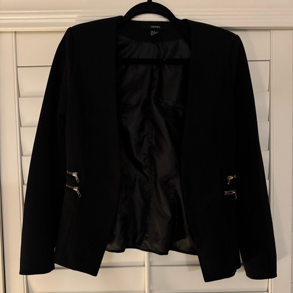 Forever 21 Black‎ Blazer with gold zippers, runs small for a medium! - Picture 1 of 3